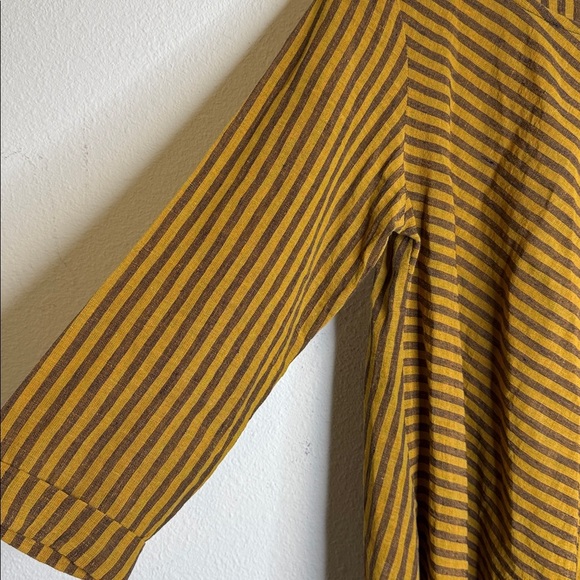 PUA Naturally Striped Mustard and Brown Long 20 Inch Sleeve blouse large NWOT - Picture 3 of 5